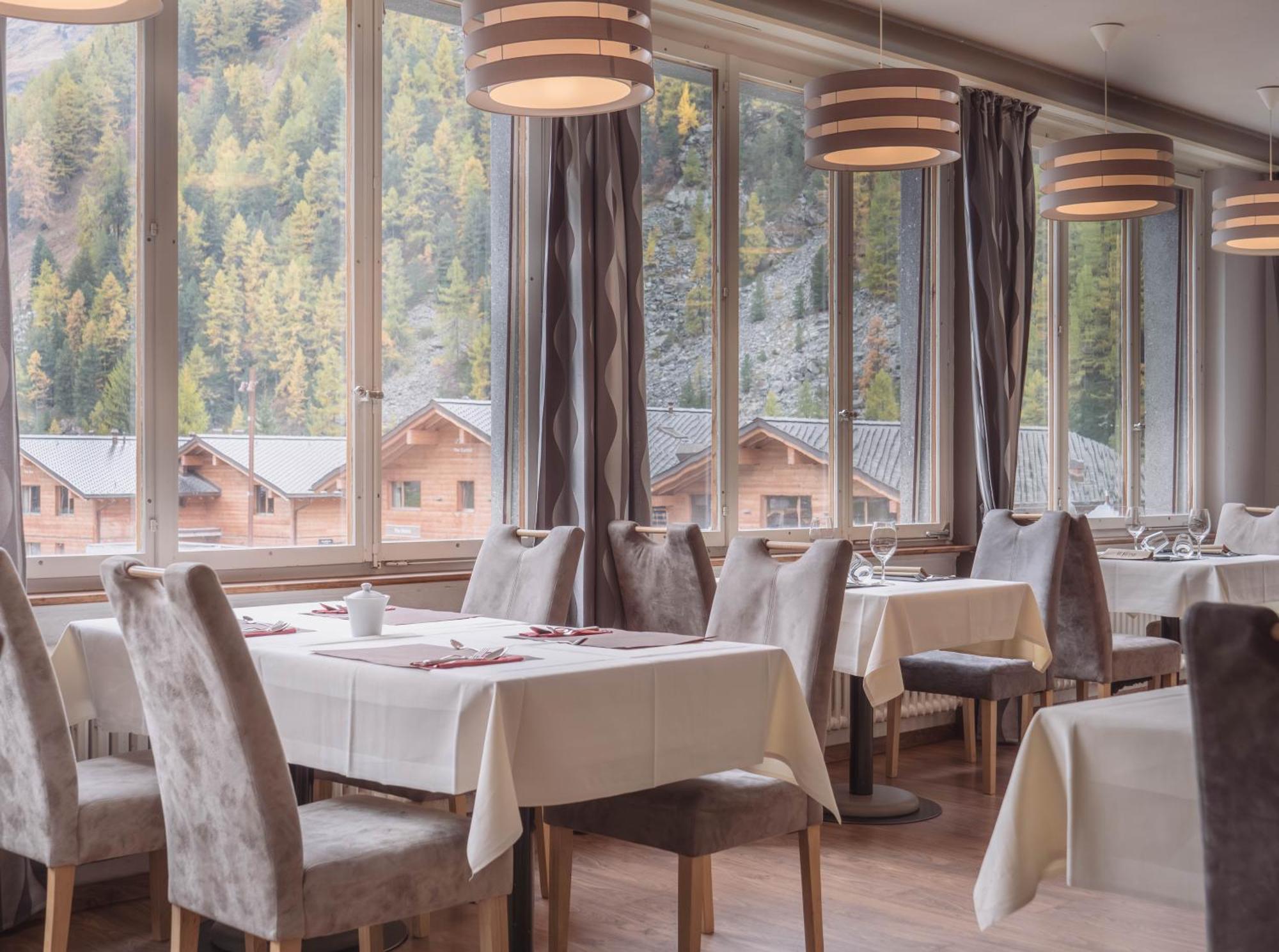 Hotel Le Besso - Swiss Romantic Lodge Zinal Exterior photo
